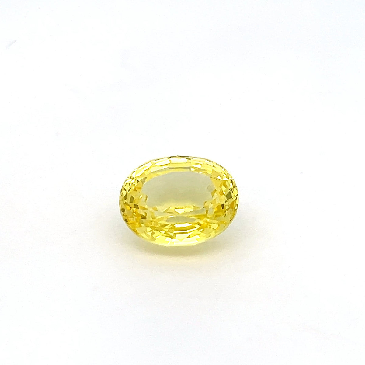 oval yellow sapphire 7.32ct
